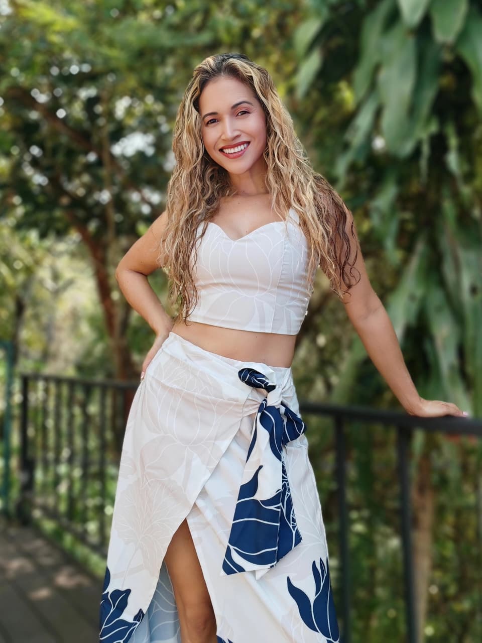 Set Ashley
