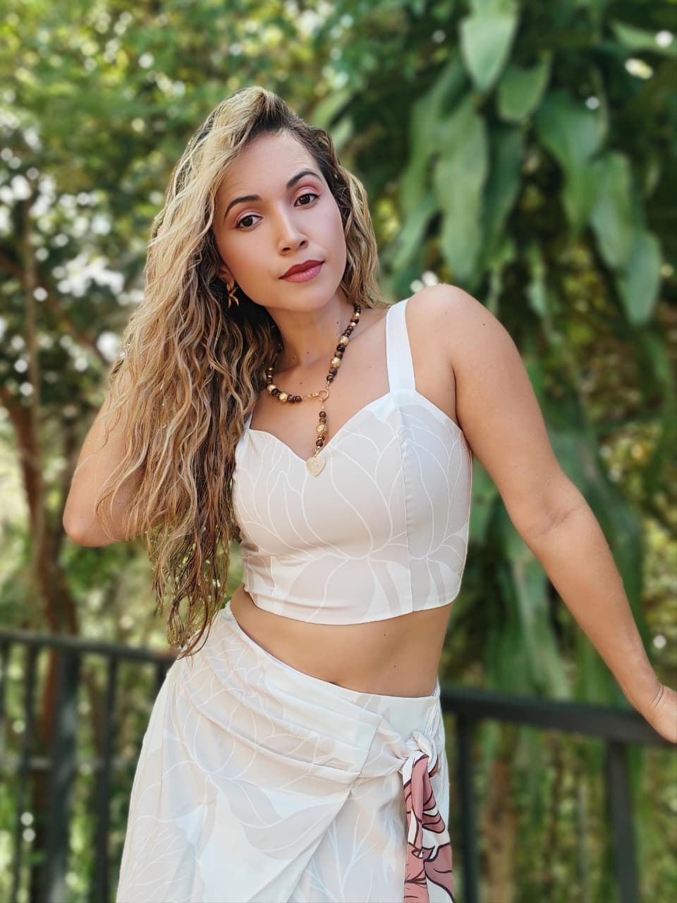Set Ashley